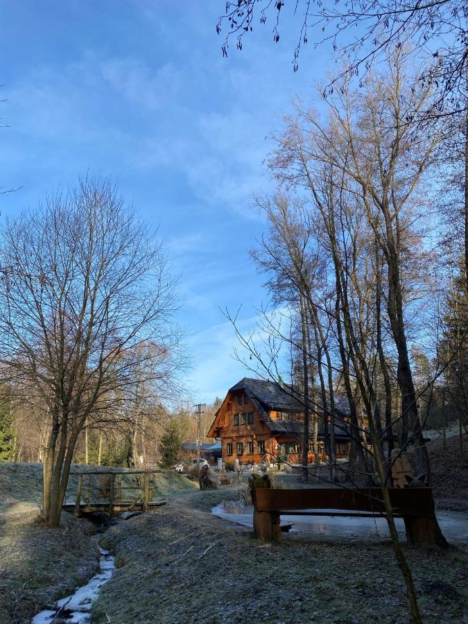Kamenacka Myslivna Moravany (Hodonin)